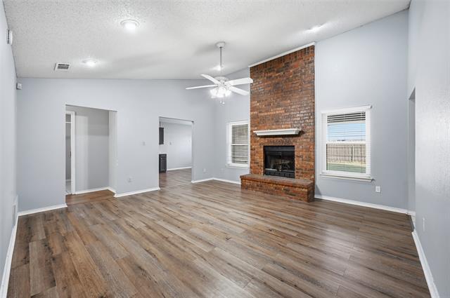 Foto del edificio - 6421 Fairview Dr