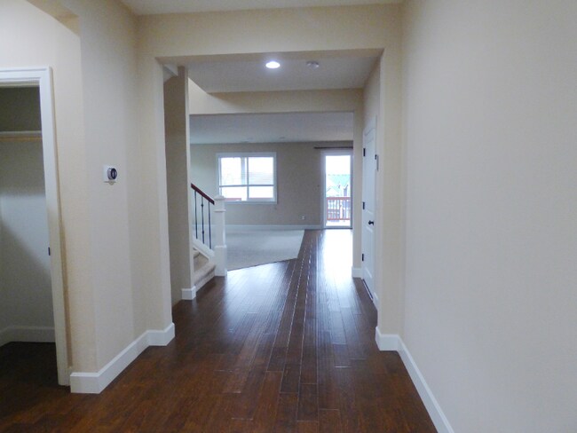 Building Photo - 17495 NW Woodrush Way