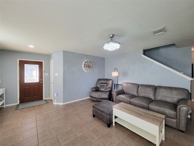 Foto del edificio - 18235 Valebluff Ln