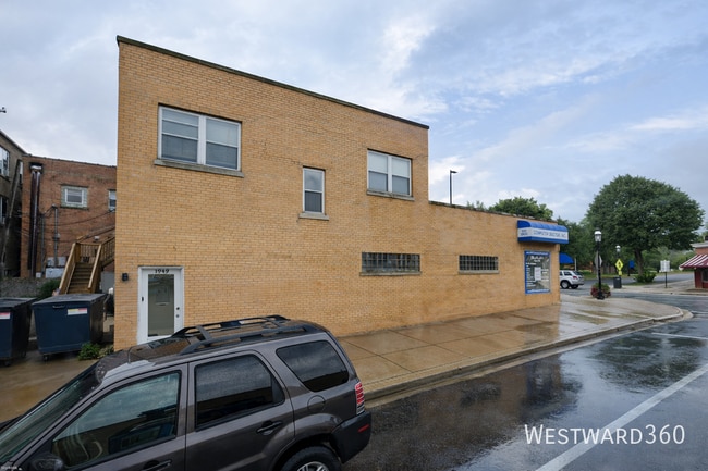 Foto del edificio - 1949 hickory-2E