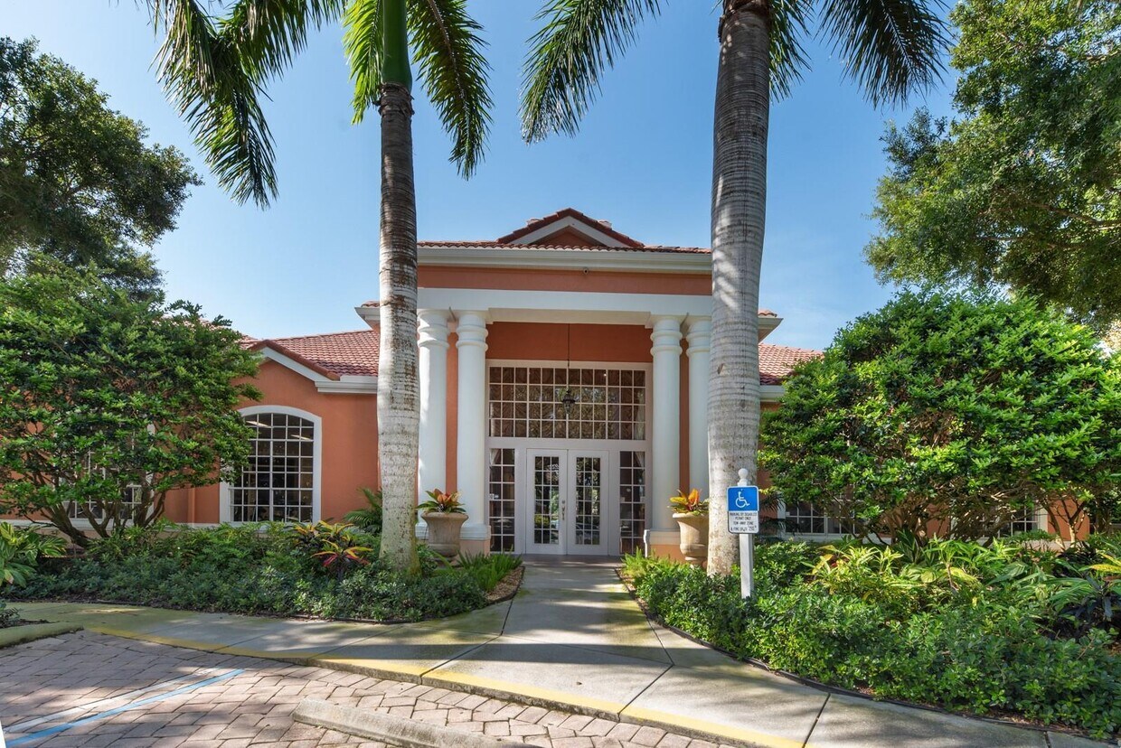 Foto principal - 4140 Central Sarasota Pkwy