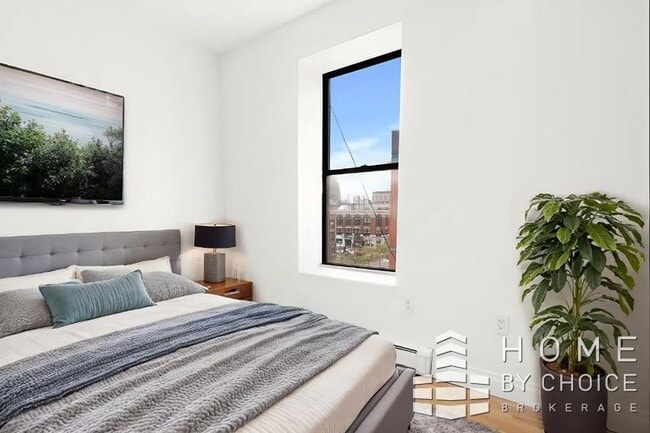 Building Photo - 2 bedroom in NEW YORK NY 10027
