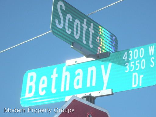 Building Photo - 4260 W Bethany Dr