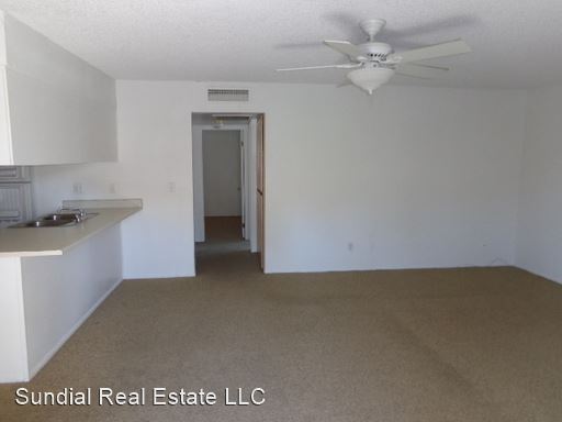 Foto del edificio - 1138 N 84th Pl