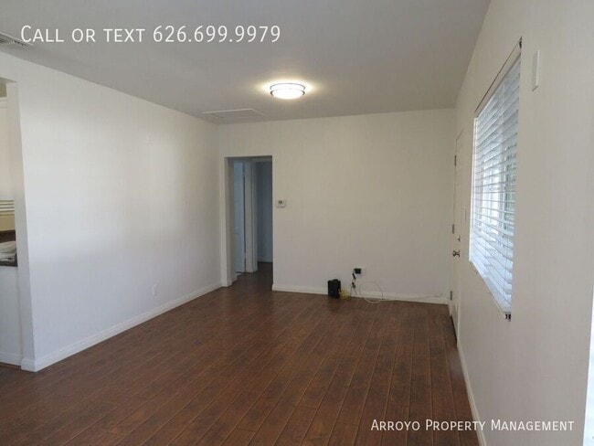 Building Photo - 808 Beckville St