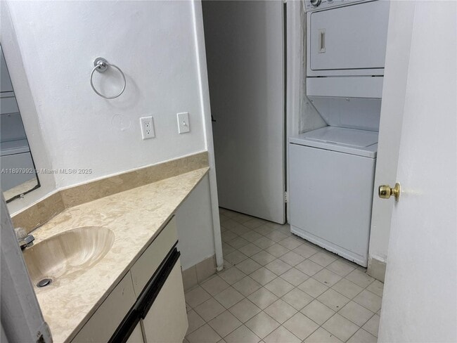 Foto del edificio - 8305 SW 152nd Ave