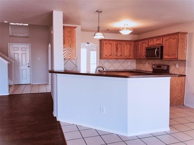 Foto del edificio - 2124 Pecan Ridge Dr