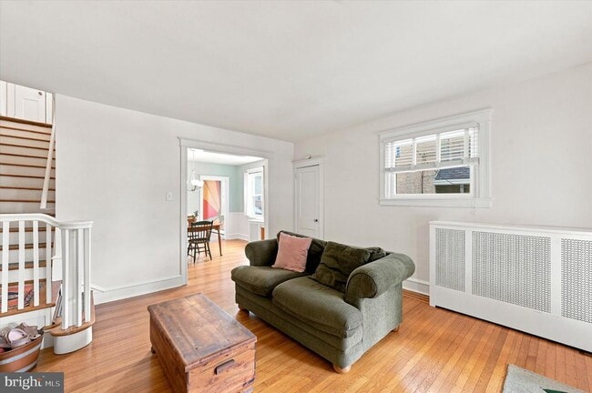 Foto del edificio - 610 Woodcrest Ave