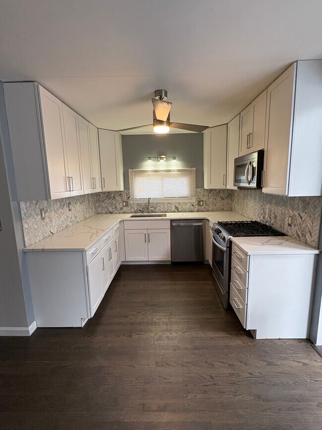 Cocina - 15 Beverly Hl