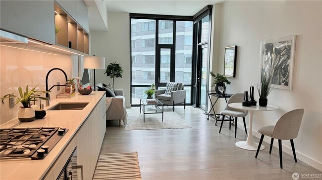 Photo - 1Bd/1Ba Bellevue Condo