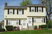 Primary Photo - 19 Goodwin St