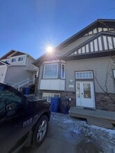 Building Photo - 11011-1104A 104A Ave