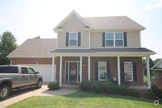 Building Photo - 700 Weston Dr