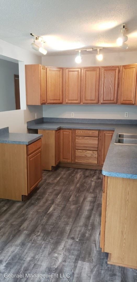 Foto del edificio - 3 br, 1 bath House - 2083 Cherrywood Dr.