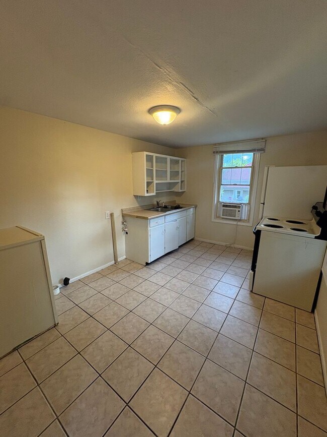 Foto del edificio - Etowah 37331 - Now available, 1-bedroom, 1-bath apartment conveniently located in Etowah! - Conta...