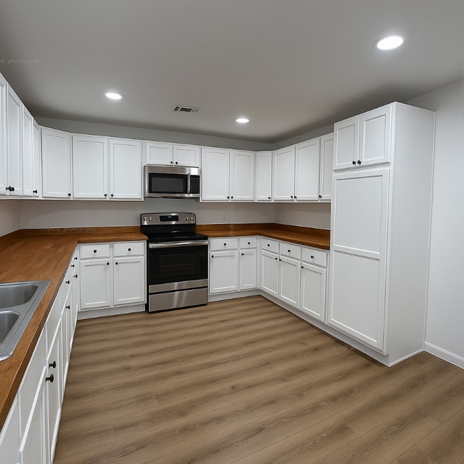 Building Photo - 1051 Dubois St