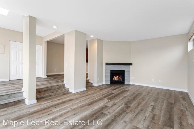 Foto del edificio - 2 br, 2 bath House - 2105 Westlake Ave N. ...