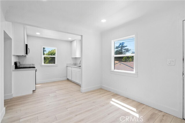 Building Photo - 2240 6th St