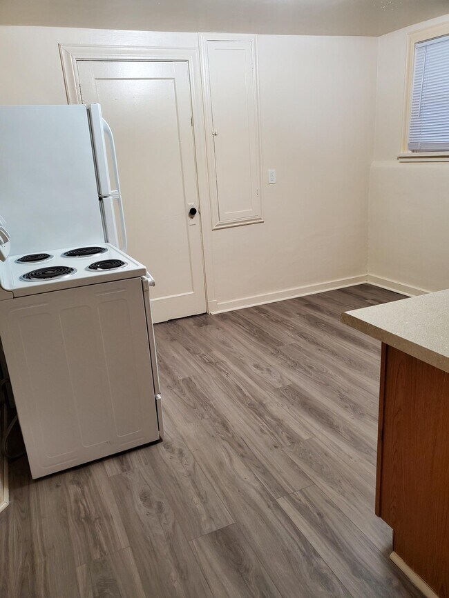 Kitchen - 1029 4th St
