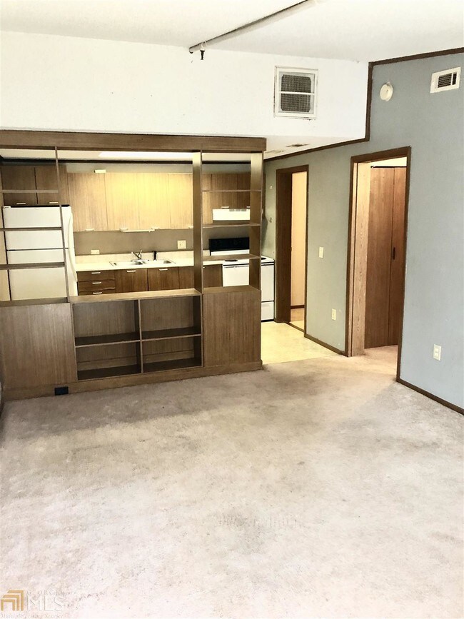 Foto del edificio - 4836 Poplar Springs Rd