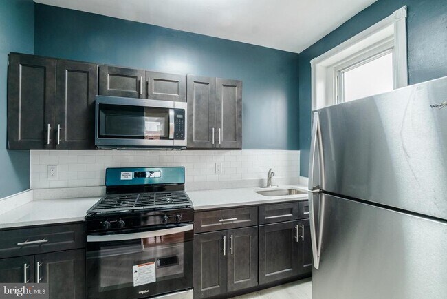 Foto del edificio - 5110 Webster St