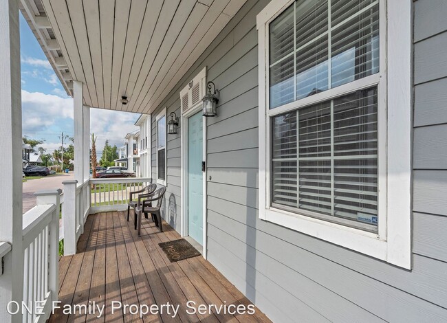 Building Photo - 3 br, 3 bath House - 311 Raven Ln