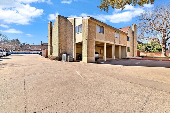 Photo - 2640 Custer Pkwy Apartment