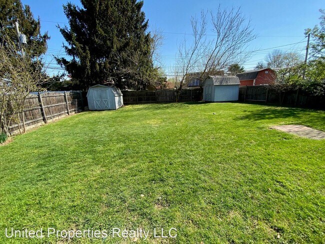Building Photo - 4 br, 1.5 bath House - 57 Goldenridge