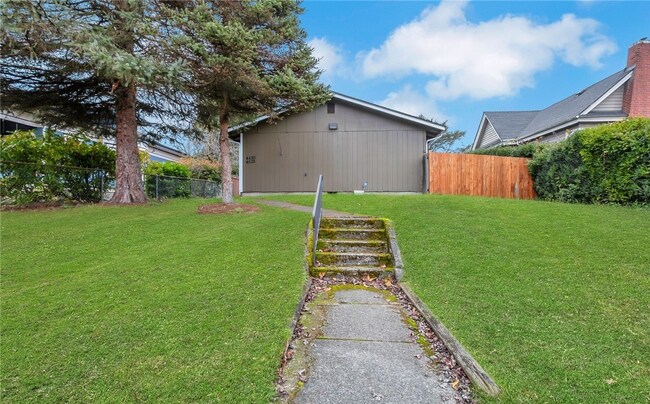 Building Photo - TAC T 4530-4532