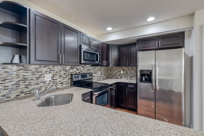 Foto del edificio - 1228 N 25th St