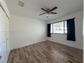 Foto del edificio - 1617 Cypress Pointe Dr