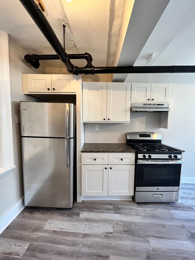 104 Belmont Ave Unit B1 - 102 Belmont Ave