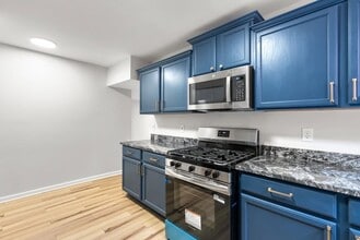 Building Photo - 139 N Montford Ave