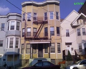 Building Photo - 222 Buena Vista Ave