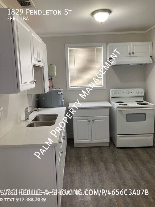 Building Photo - Cute Newly Remodeled 3 bedroom, 1 bathroom...