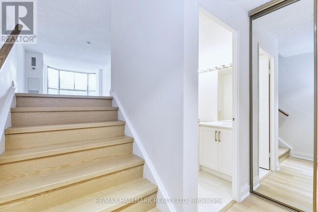 Photo du bâtiment - 30 Church St