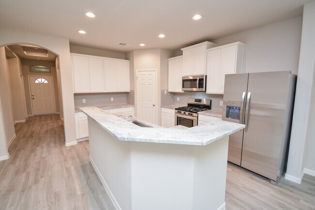 Foto del edificio - 27326 Grey Fox Run