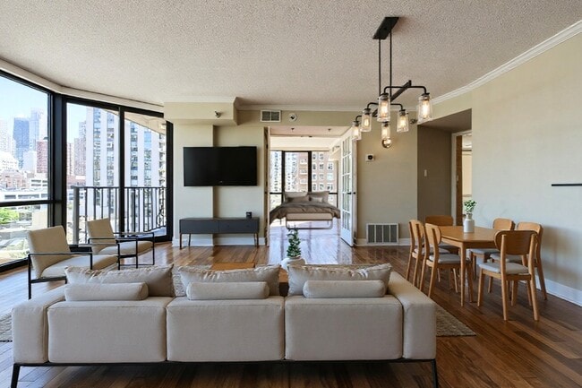 Foto del edificio - 1309 N Wells St