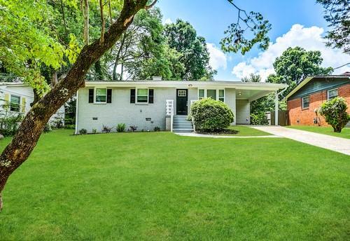 Primary Photo - 459 Oak Dr SE