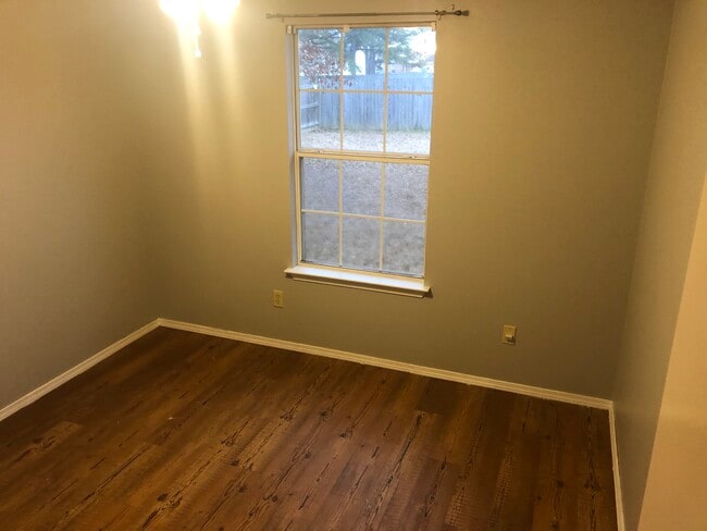 Building Photo - 80 meadow ridge loop