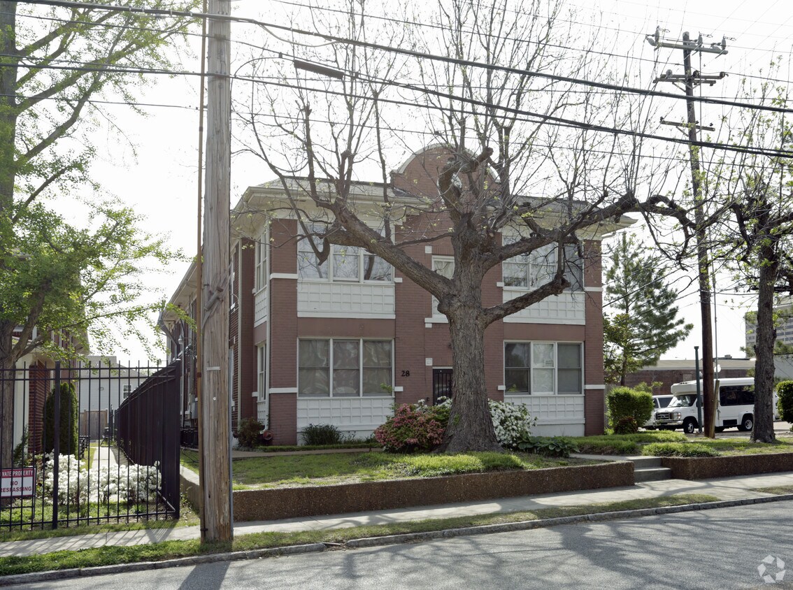 Foto del edificio - 28 N Claybrook St