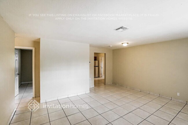 Foto del edificio - 1380 SW 26th Terrace