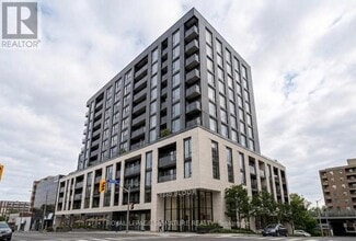 Building Photo - 1660 Bloor St W