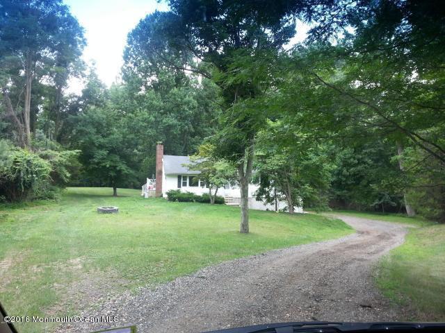 Foto del edificio - 126 Beacon Hill Rd