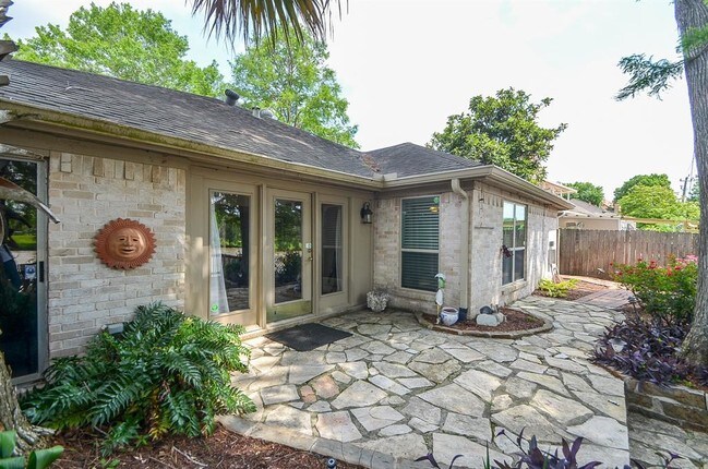 Building Photo - 1603 Sugar Creek Blvd