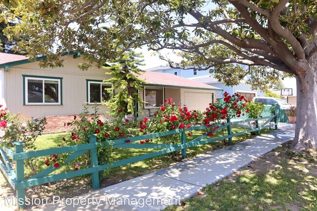 Building Photo - 3 br, 2 bath House - 4625 Nelson St