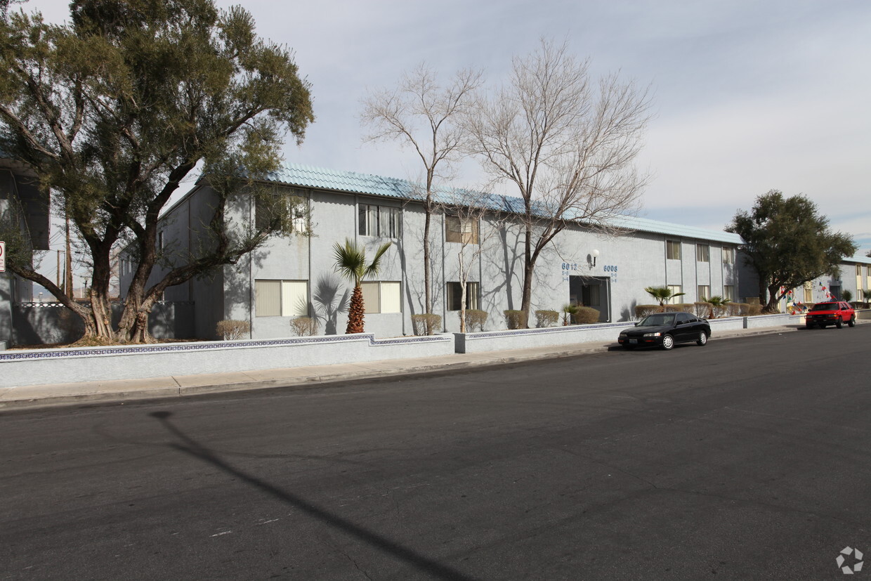 Primary Photo - Northridge Terrace Apartments