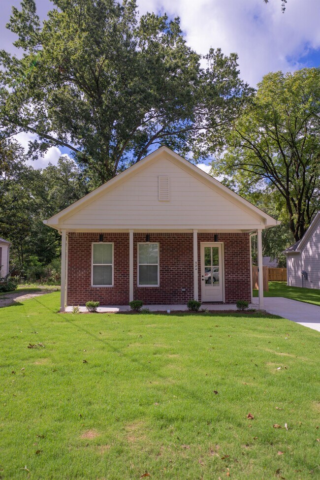 Building Photo - 524 Wisdom St