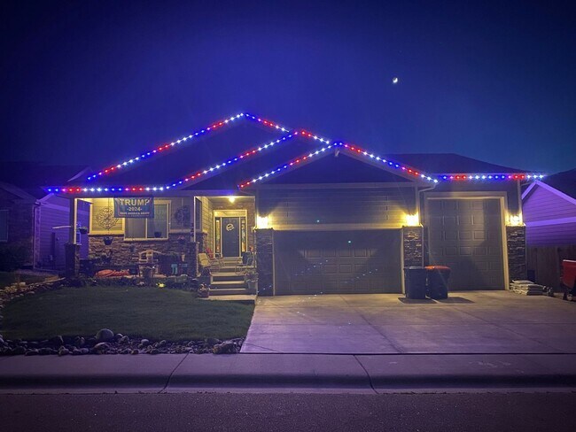 Foto del edificio - 324 Kirkland Ln