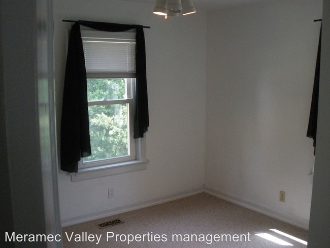 Building Photo - 2708 Wismer Ave
